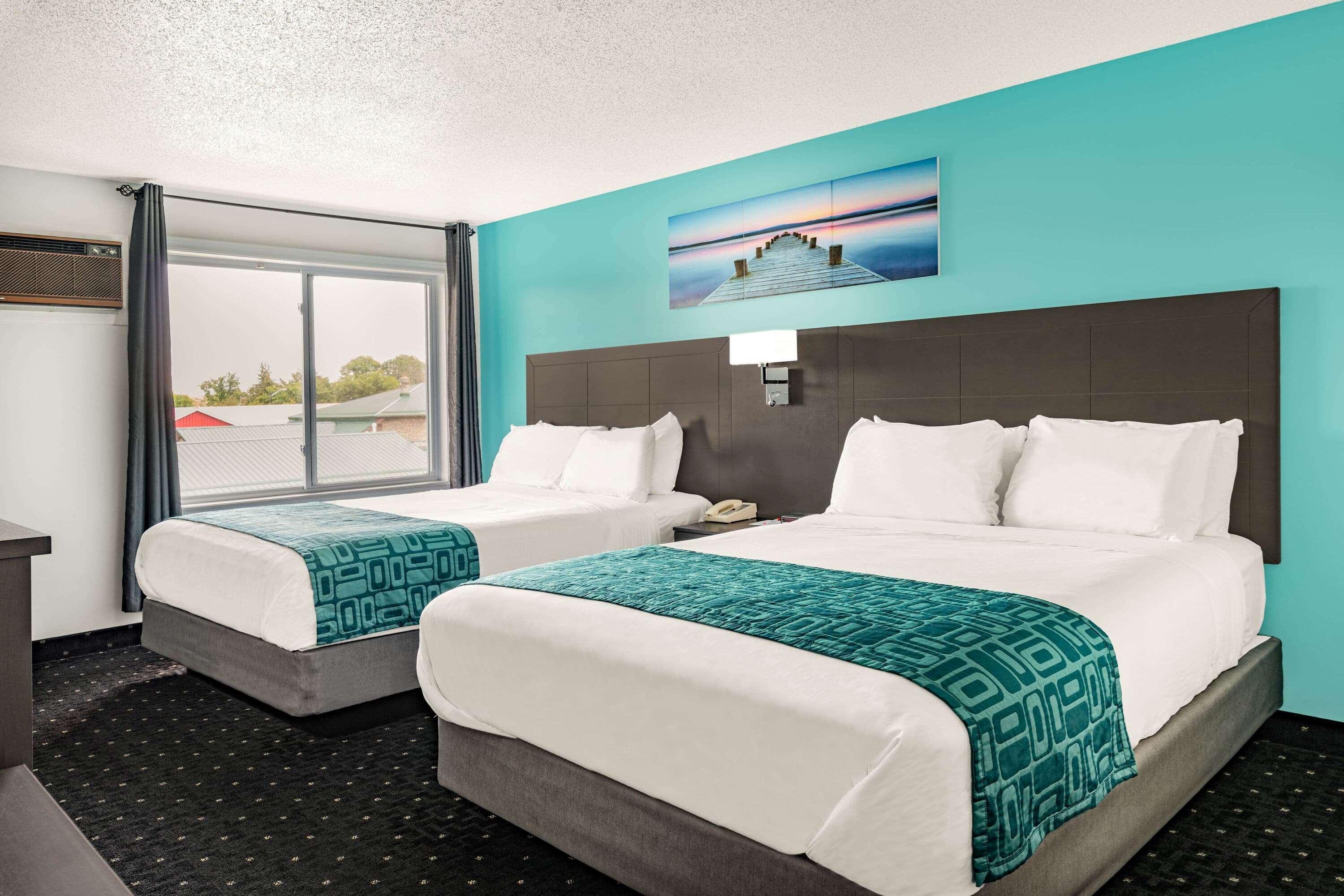 Howard Johnson By Wyndham גאנאנוק מראה חיצוני תמונה